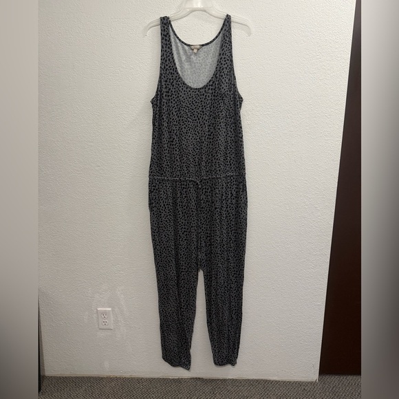 Banana Republic Pants - Banana Republic Jumpsuit Size XL Sleeveless animal Print Adults